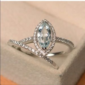 2 PCS danity engagement promise ring set